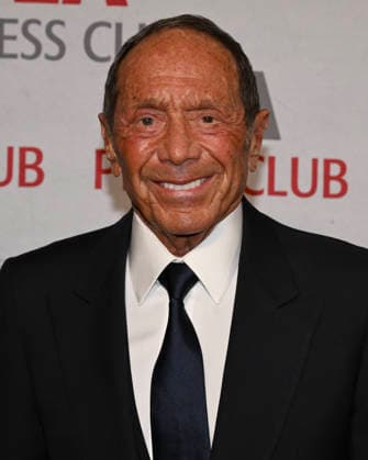 December 7, 2025, Los Angeles, California, USA: Canadian and American singer, songwriter, and actor PAUL ANKA attends the Los Angeles Press Club presents the 18th Annual National Arts & Entertainment Journalism Awards Gala: RED CARPET. Los Angeles USA - ZUMAb173 20251207_aap_b173_011 Copyright: xBillyxBennightx