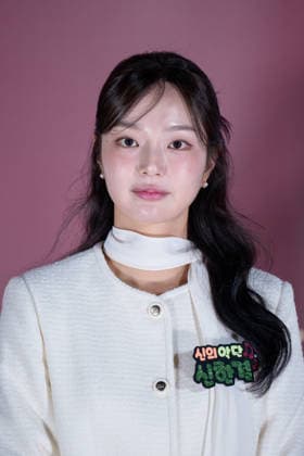 Choir of God film press conference SEOUL, SOUTH KOREA, DEC 08: South Korean actress Shin Han-Kyeol during Choir of God film press conference at the CGV in Seoul, South Korea, on December 08, 2025. Seoul the CGV South Korea 8243_285973 Copyright: xStevexChoxKyewoong PentaxPressx