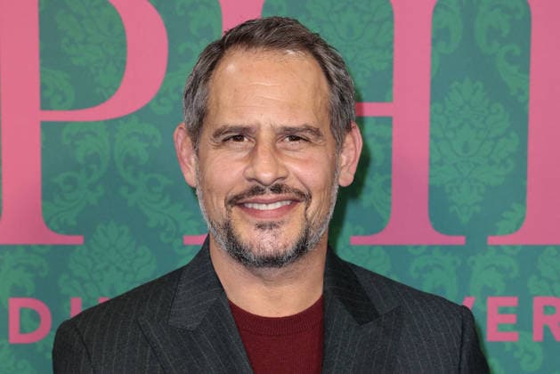 Moritz Bleibtreu bei der Premiere der Serie Miss Sophie - Same Procedure As Every Year (Amazon Prime) am 8.12.2025 in Claerchens Ballhaus in Berlin Miss Sophie Serien Premiere in Berlin