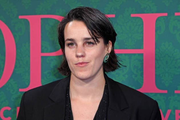 Lilly-Marie Vogler bei der Premiere der Prime Video Serie MISS SOPHIE SAME PROCEDURE AS EVERY YEAR im Clärchens Ballhaus in Berlin am 08.12.2025