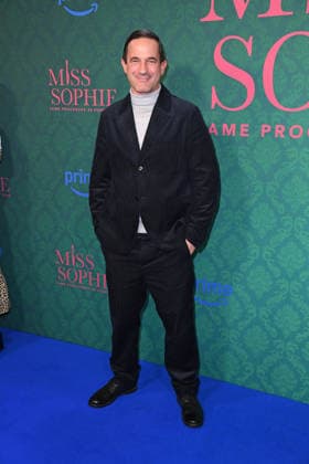 Sönke Möhring bei der Premiere der Prime Video Serie MISS SOPHIE SAME PROCEDURE AS EVERY YEAR im Clärchens Ballhaus in Berlin am 08.12.2025