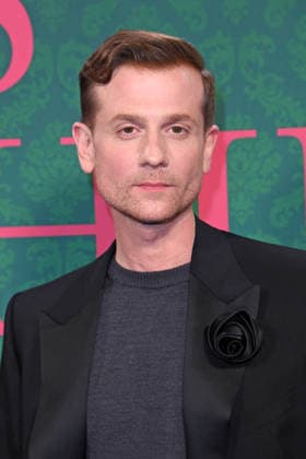 Christoph Schechinger bei der Premiere der Prime Video Serie MISS SOPHIE SAME PROCEDURE AS EVERY YEAR im Clärchens Ballhaus in Berlin am 08.12.2025