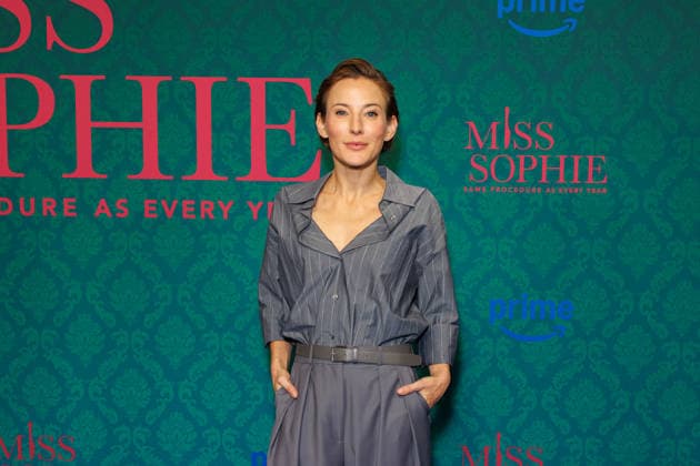 Amazon Premiere - Miss Sophie Same Procedure As Every Year - Jeannine Michaelsen bei der Premiere zur Amazon Prime Serie Miss Sophie Same Procedure As Every Year im Clärchens Ballhaus am 08.12.2025 in Berlin. Copyright: xEventpressxKochanx