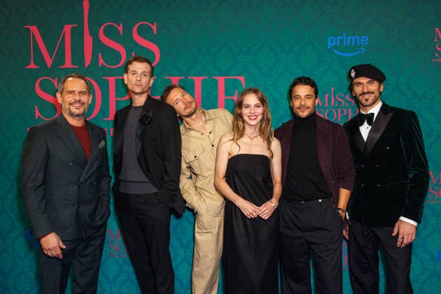Amazon Premiere - Miss Sophie Same Procedure As Every Year - Moritz Bleibtreu, Christoph Schechinger, Jacob Matschenz, Alicia von Rittberg, Kostja Ullmann und Vladimir Korneev bei der Premiere zur Amazon Prime Serie Miss Sophie Same Procedure As Every Year im Clärchens Ballhaus am 08.12.2025 in Berlin. Copyright: xEventpressxKochanx