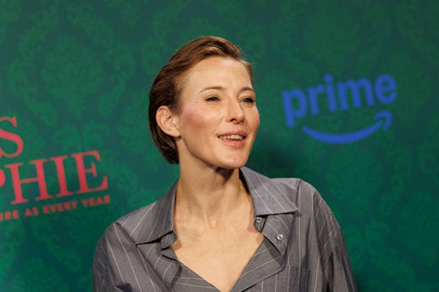 Amazon Premiere - Miss Sophie Same Procedure As Every Year - Jeannine Michaelsen bei der Premiere zur Amazon Prime Serie Miss Sophie Same Procedure As Every Year im Clärchens Ballhaus am 08.12.2025 in Berlin. Copyright: xEventpressxKochanx