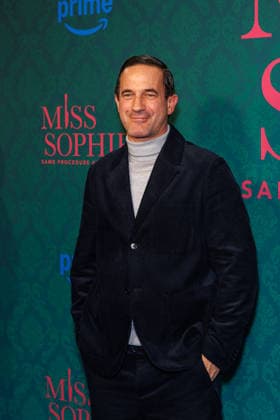 Amazon Premiere - Miss Sophie Same Procedure As Every Year - Sönke Möhring bei der Premiere zur Amazon Prime Serie Miss Sophie Same Procedure As Every Year im Clärchens Ballhaus am 08.12.2025 in Berlin. Copyright: xEventpressxKochanx