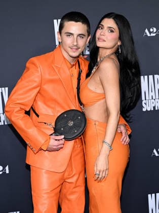 ˜Marty Supreme™ Los Angeles Premiere Timothee Chalamet and Kylie Jenner arriving to the Los Angeles premiere of Marty Supreme™ at the Samuel Goldwyn Theater on December 8, 2025 in Beverly Hills, Ca. Beverly Hills Samuel Goldwyn Theater California USA Copyright: xLisaxOConnor xAFF-USA.COMx