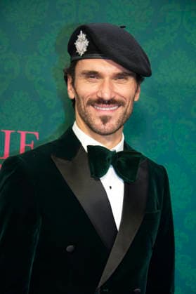 Vladimir Korneev bei der Premiere der Amazon Prime Video Serie Miss Sophie - Same Procedure as Every Year in Clärchens Ballhaus. Berlin, 08.12.2025