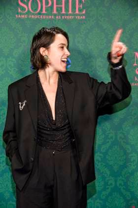 ABBberlin: Lilly Marie Vogler Schauspielerin auf dem blauen Teppich bei der der Kino Premiere der Amazon prime Serie von MISS SOPHIE SAME PROCEDURE AS EVERY YEAR in Claerchens Ballhaus am 08.12.2025 Berlin Berlin Deutschland