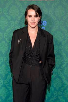 ABBberlin: Lilly Marie Vogler Schauspielerin auf dem blauen Teppich bei der der Kino Premiere der Amazon prime Serie von MISS SOPHIE SAME PROCEDURE AS EVERY YEAR in Claerchens Ballhaus am 08.12.2025 Berlin Berlin Deutschland
