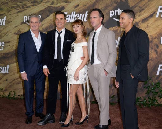 Fallout Premiere - Los Angeles, USA LOS ANGELES, USA. December 08, 2025: Kyle MacLachlan, Justin Theroux, Ella Purnell, Walton Goggins & Aaron Moten at the season 2 premiere of Fallout at the Academy Museum. Los Angeles CA USA  Copyright: xPaulxSmith Featureflashx
