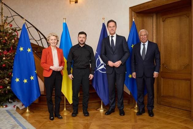 Volodymyr Zelenskyy in Belgium BRUSSELS, BELGIUM - DECEMBER 09: (----EDITORIAL USE ONLY - MANDATORY CREDIT - UKRAINIAN PRESIDENCY HANDOUT - NO MARKETING NO ADVERTISING CAMPAIGNS - DISTRIBUTED AS A SERVICE TO CLIENTS----) President of Ukraine Volodymyr Zelenskyy meets with NATO Secretary General Mark Rutte, President of the European Council Antonio Costa, and President of the European Commission Ursula von der Leyen in Brussels, Belgium on December 09, 2025. Ukrainian Presidency Anadolu Brussels Beigum. Editorial use only. Please get in touch for any other usage.  Copyright: x2025xAnadoluxUkrainianxPresidencyx