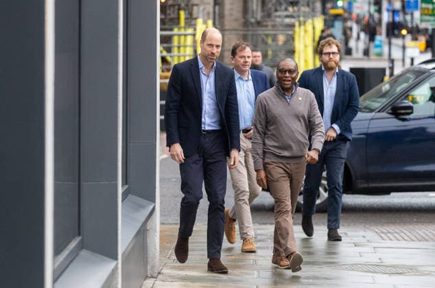 December 9, 2025, London, England, United Kingdom: Prince of Wales WILLIAM arrives at Centrepoint Offices in east London to mark 20th anniversary as patron. London United Kingdom - ZUMAs262 20251209_zip_s262_002 Copyright: xTayfunxSalcix