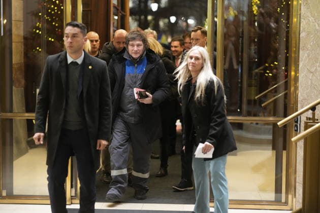 Nobels fredspris 2025 Oslo 20251209. Argentinas president Javier Milei ankommer Grand Hotel i Oslo tirsdag ettermiddag. Den venezuelanske opposisjonslederen Maria Corina Machado far prisen for sitt utrettelige arbeid for a sikre demokratiske rettigheter for folket i Venezuela, og for sin kamp for en rettferdig og fredelig overgang fra diktatur til folkestyre. Prisen deles ut under en seremoni i Oslo radhus pa onsdag. Foto: Cornelius Poppe NTB Oslo Norge fAT50UuFPzc EDITORIAL USE ONLY Ref:_POLfAT50UuFPzc.jpg Copyright: xCorneliusxPoppex xNTBx