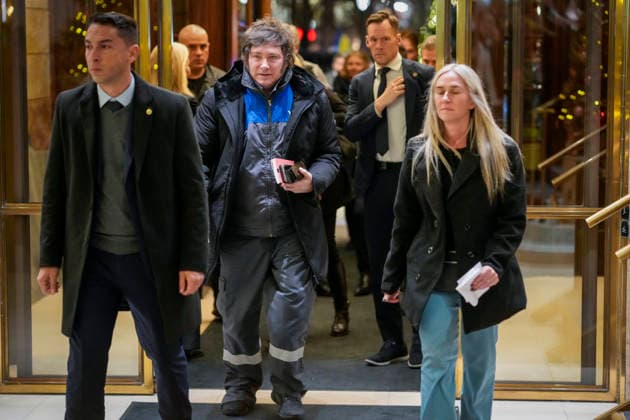 Nobels fredspris 2025 Oslo 20251209. Argentinas president Javier Milei ankommer Grand Hotel i Oslo tirsdag ettermiddag. Den venezuelanske opposisjonslederen Maria Corina Machado far prisen for sitt utrettelige arbeid for a sikre demokratiske rettigheter for folket i Venezuela, og for sin kamp for en rettferdig og fredelig overgang fra diktatur til folkestyre. Prisen deles ut under en seremoni i Oslo radhus pa onsdag. Foto: Cornelius Poppe NTB Oslo Norge QLfc7ZEsXb0 EDITORIAL USE ONLY Ref:_POLQLfc7ZEsXb0.jpg Copyright: xCorneliusxPoppex xNTBx