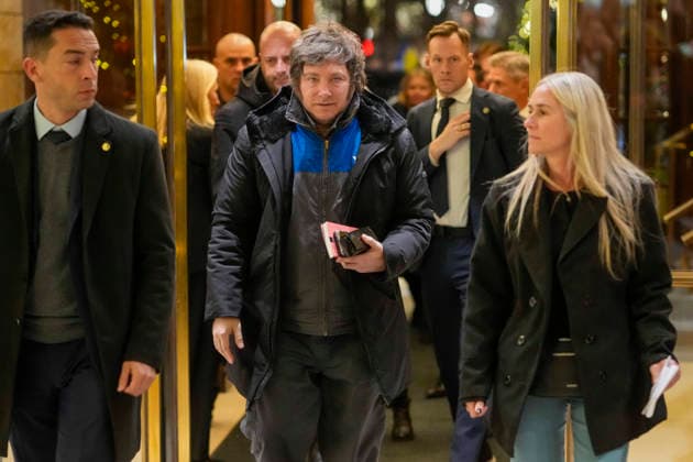 Nobels fredspris 2025 Oslo 20251209. Argentinas president Javier Milei ankommer Grand Hotel i Oslo tirsdag ettermiddag. Den venezuelanske opposisjonslederen Maria Corina Machado far prisen for sitt utrettelige arbeid for a sikre demokratiske rettigheter for folket i Venezuela, og for sin kamp for en rettferdig og fredelig overgang fra diktatur til folkestyre. Prisen deles ut under en seremoni i Oslo radhus pa onsdag. Foto: Cornelius Poppe NTB Oslo Norge 1gybT50tS20 EDITORIAL USE ONLY Ref:_POL1gybT50tS20.jpg Copyright: xCorneliusxPoppex xNTBx