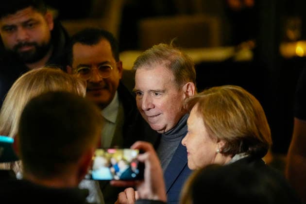 Nobels fredspris 2025 Oslo, Norway 20251209. Den venezuelanske opposisjonens presidentkandidat i presidentvalget i 2024, Edmondo Gonzales pa Grand Hotel i Oslo tirsdag ettermiddag. Den venezuelanske opposisjonslederen Maria Corina Machado far prisen for sitt utrettelige arbeid for a sikre demokratiske rettigheter for folket i Venezuela, og for sin kamp for en rettferdig og fredelig overgang fra diktatur til folkestyre. Prisen deles ut under en seremoni i Oslo radhus pa onsdag. Foto: Lise Aserud NTB Oslo Norway JWLlgWQ3JMI EDITORIAL USE ONLY Ref:_POLJWLlgWQ3JMI.jpg Copyright: xLisexAserudxx xNTBx