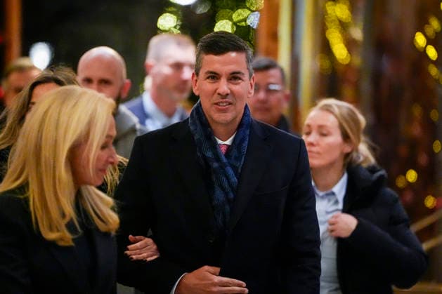 Nobels fredspris 2025 Oslo, Norway 20251209. Paraguays president Santiago Pena, og forstedame Leticia Ocampos ankommer Grand Hotel i Oslo tirsdag kveld. Den venezuelanske opposisjonslederen Maria Corina Machado far prisen for sitt utrettelige arbeid for a sikre demokratiske rettigheter for folket i Venezuela, og for sin kamp for en rettferdig og fredelig overgang fra diktatur til folkestyre. Prisen deles ut under en seremoni i Oslo radhus pa onsdag. Foto: Lise Aserud NTB Oslo Norway PCqZwwItXIA EDITORIAL USE ONLY Ref:_POLPCqZwwItXIA.jpg Copyright: xLisexAserudxx xNTBx