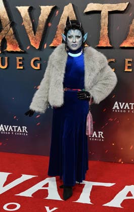 Premiere of the movie Avatar Fire and Ashes Pupi Poisson attends the premiere of the new Avatar Fire and Ashes which celebrates its premiere at Kinepolis Ciudad de la Imagen, on December 9, 2025, in Madrid Spain With Avatar Fire and Ashes, James Cameron takes audiences back to Pandora in an immersive new adventure featuring Marine turned Na vi leader Jake Sully Sam Worthington, Na vi warrior Neytiri Zoe Saldana and the Sully family CINEMA PREMIERE PEOPLE FILM José Madrid Madrid Espana  Copyright: xJosÃ xOlivax 7159507