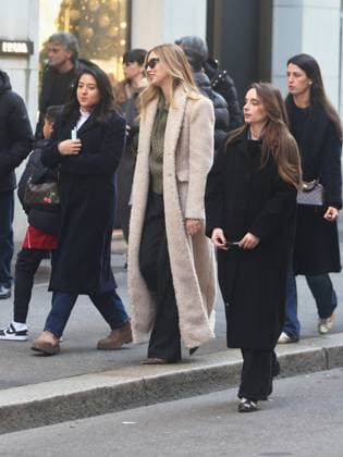 Milan, Photo by Paolo Della Bella. Chiara Ferragni with friends strolling through the fashion district.  Copyright: xPaoloxDellaxBellax xipa-agency.netx xPAOLOxDELLAxBELLAx IPA_Agency_IPA68969994