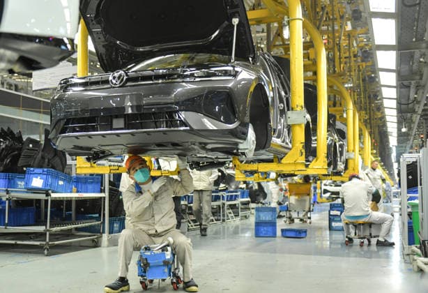 CHENGDU, CHINA - DECEMBER 09: Employees work on the assembly line of vehicles at a workshop of FAW-Volkswagen on December 9, 2025 in Chengdu, Sichuan Province of China.  Copyright: xVCGx 111608774887