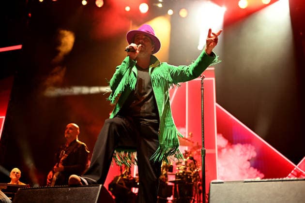 Entertainment Bilder des Tages Jamiroquai at O2 Arena in London, UK, 09 December 2025 London, UK, 09 December 2025: Jamiroquai performing at the O2 Arena in London., Credit:Laura Rose Avalon London, UK  Copyright: xLauraxRosex xAvalonx 1057997724