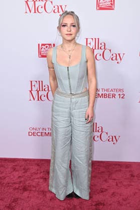 Claire Brooks bei der Weltpremiere des Kinofilms Ella McCay im El Capitan Theatre. Los Angeles, 09.12.2025