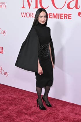 Sofia Carson bei der Weltpremiere des Kinofilms Ella McCay im El Capitan Theatre. Los Angeles, 09.12.2025