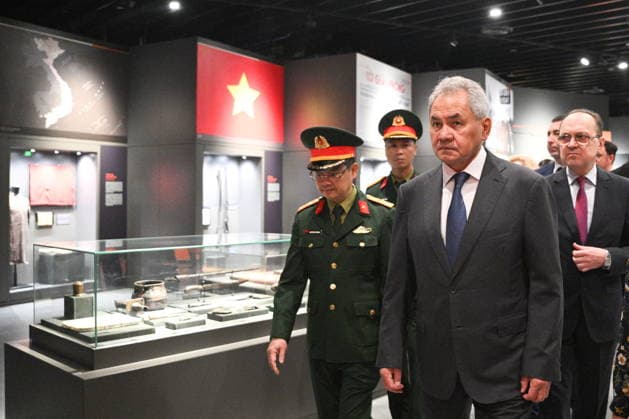 VIETNAM, HANOI - DECEMBER 10, 2025: Russian Security Council Secretary Sergei Shoigu, Russia s Ambassador to Vietnam Gennady Bezdetko (R) visit the Vietnam Military History Museum Hanoi Vietnam  - ZUMAt113 20251210_zaa_t113_052 Copyright: xKirillxZykovx