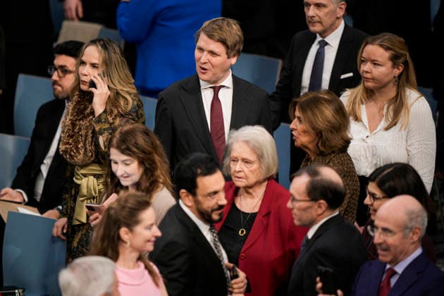 Nobels fredspris 2025 Oslo 20251210. Utviklingsminister Asmund Grover Aukrust (Ap) ankommer Oslo Radhus for utdelingen av Nobels fredspris. Datteren til Nobels fredsprismottaker, Ana Corina Sosa, tar i mot prisen pa vegne av sin mor. Den venezuelanske opposisjonslederen Maria Corina Machado far prisen for sitt utrettelige arbeid for a sikre demokratiske rettigheter for folket i Venezuela, og for sin kamp for en rettferdig og fredelig overgang fra diktatur til folkestyre. Pa grunn av omstendighetene i hjemlandet Venezuela kunne ikke Nobels fredsprismottaker delta pa utdelingen i Norge. Foto: Stian Lysberg Solum NTB Oslo Norge bQck9wdaJLI EDITORIAL USE ONLY Ref:_BNC_POLbQck9wdaJLI.jpg Copyright: xStianxLysbergxSolumx xNTBx