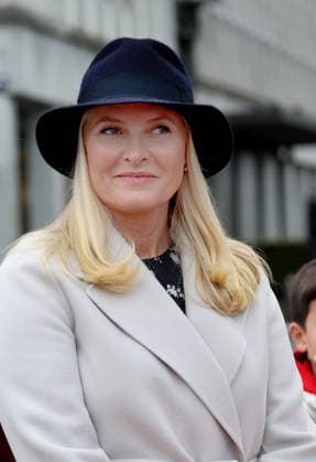 10-12-2025 Oslo Princess Mette-Marit attended the Save the Children Peace Prize celebration to Nobel Peace Prize Laureates Maria Corina Machado with her daughter Ana Corina Sosa outside the Nobel Peace Center in Oslo. Â  Copyright: xPPEx