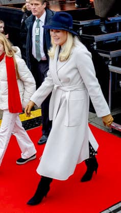 10-12-2025 Oslo Princess Mette-Marit and Princess Ingrid Alexandra attended the Save the Children Peace Prize celebration to Nobel Peace Prize Laureates Maria Corina Machado with her daughter Ana Corina Sosa outside the Nobel Peace Center in Oslo. Â  Copyright: xPPEx