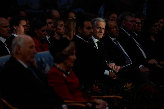 Nobels fredspris 2025 Oslo 20251210. Statsminister Jonas Gahr Store (Ap) under utdelingen av Nobels fredspris i Oslo radhus. Den venezuelanske opposisjonslederen Maria Corina Machado far prisen for sitt utrettelige arbeid for a sikre demokratiske rettigheter for folket i Venezuela, og for sin kamp for en rettferdig og fredelig overgang fra diktatur til folkestyre. Pa grunn av omstendighetene i hjemlandet Venezuela kunne ikke Nobels fredsprismottaker delta pa utdelingen i Norge. Foto: Ole Berg-Rusten NTB POOL Oslo Norge j0KPFcEDrkE EDITORIAL USE ONLY Ref:_BNCj0KPFcEDrkE.jpg Copyright: xOlexBerg-Rustenx xNTBx