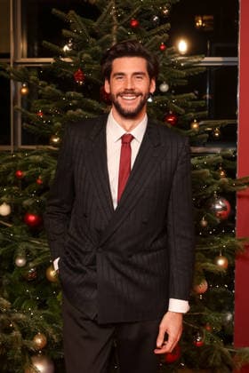 Spenden Gala - 31. Jose Carreras Gala - Alvaro Soler bei der 31. Jose Carreras Gala in der Mediacity Leipzig am 10.12.2025. Copyright: xEventpressxKochanx