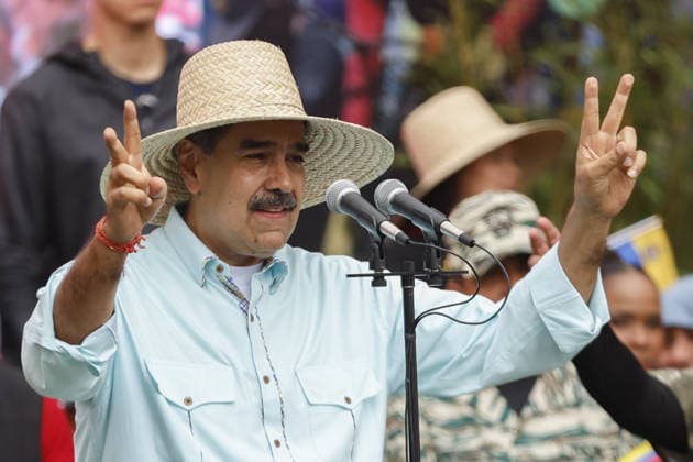 Venezuela marks anniversary of Battle of Santa Ines CARACAS, VENEZUELA - DECEMBER 10: President Nicolás Maduro addresses supporters during a rally marking the anniversary of the 19th-century Battle of Santa Ines in Caracas, Venezuela, on December 10, 2025. Pedro Rances Mattey Anadolu Caracas Venezuela. Editorial use only. Please get in touch for any other usage.  Copyright: x2025xAnadoluxPedroxRancesxMatteyx