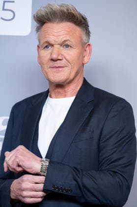 Esquire Men Of The Year Awards in Madrid, Spain - 10 Dec 2025 Gordon Ramsay attends Esquire Men Of The Year Awards at Real Casino de Madrid. Madrid Spain Copyright: xAtilanoxGarciax xSOPAxImagesx photo02913