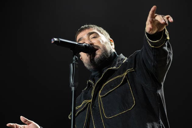 Antonio Orozco performs in Madrid, Spain - 10 Dec 2025 Singer Antonio Orozco performs during a concert at the Movistar Arena. Madrid Spain Copyright: xAtilanoxGarciax xSOPAxImagesx photo02814