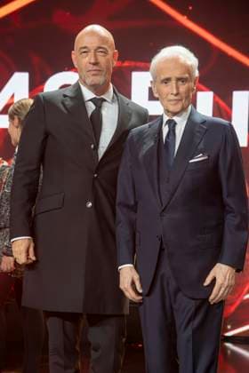 ABBleipzig: Der Graf Unheilig und Jose Carreras auf der Buehne Teilnehmer Gast bei der 31.Jose Carreras Gala in der Media City Leipzig, am 10.12.25 Sachsen Deutschland