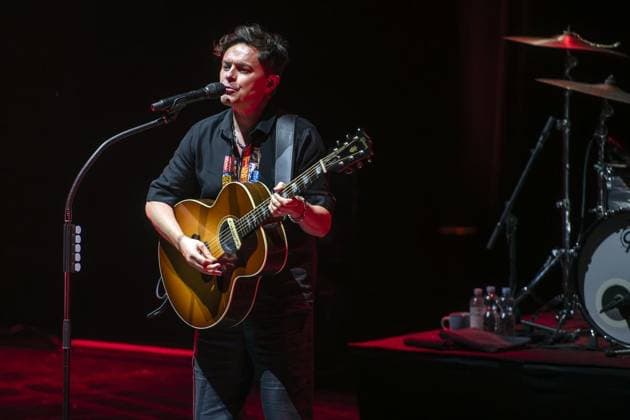 RECORD DATE NOT STATED Michael Patrick Kelly spielt für die Aktion Lichtblicke , die sich für bedürftige Kinder und ihre Familien einsetzt. 10.12..2025 Duisburg ** NUR FÜR REDAKTIONELLE ZWECKE ** EDITORIAL USE ONLY **<p>Michael Patrick Kelly spielt für die Aktion Lichtblicke , die sich für bedürftige Kinder und ihre Familien einsetzt. 10.12..2025 Duisburg Deutschland NRW Duisburg Copyright: DanielxAttia