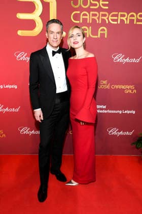 ABBleipzig: Sven Lorig, Stephanie Müller-Spirra Moderatoren zu Gast auf dem roten Teppich bei der 31.Jose Carreras Gala in der Media City Leipzig, am 10.12.25 Sachsen Deutschland