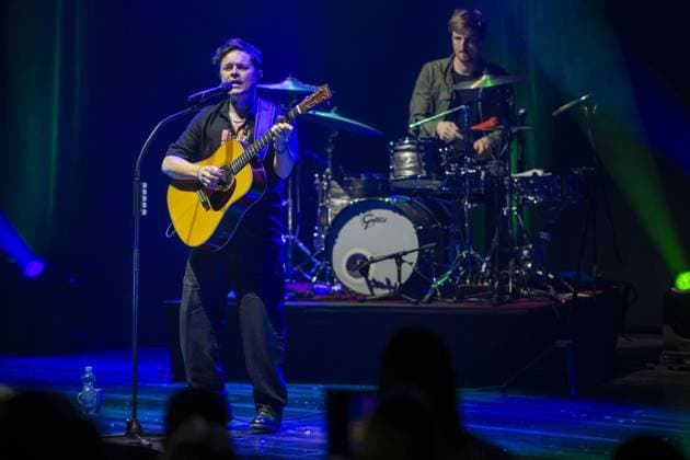 RECORD DATE NOT STATED Michael Patrick Kelly spielt für die Aktion Lichtblicke , die sich für bedürftige Kinder und ihre Familien einsetzt. 10.12..2025 Duisburg ** NUR FÜR REDAKTIONELLE ZWECKE ** EDITORIAL USE ONLY **<p>Michael Patrick Kelly spielt für die Aktion Lichtblicke , die sich für bedürftige Kinder und ihre Familien einsetzt. 10.12..2025 Duisburg Deutschland NRW Duisburg Copyright: DanielxAttia