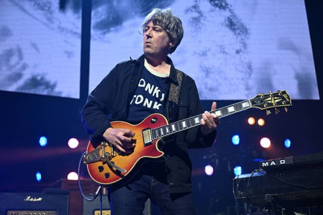 The Charlatans performing at Roundhouse in London LONDON, ENGLAND - DECEMBER 10: Mark Collins of ˜The Charlatans™ performing at Roundhouse, Chalk Farm on December 10, 2025 in London, England. CAP MAR MAR Great Britain Copyright: xMartinxHarris CapitalxPicturesx
