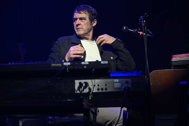 The Charlatans performing at Roundhouse in London LONDON, ENGLAND - DECEMBER 10: Tony Rogers of ˜The Charlatans™ performing at Roundhouse, Chalk Farm on December 10, 2025 in London, England. CAP MAR MAR Great Britain Copyright: xMartinxHarris CapitalxPicturesx