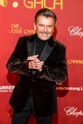 ABBleipzig: Thomas Anders Saenger zu Gast auf dem roten Teppich bei der 31.Jose Carreras Gala in der Media City Leipzig, am 10.12.25 Sachsen Deutschland
