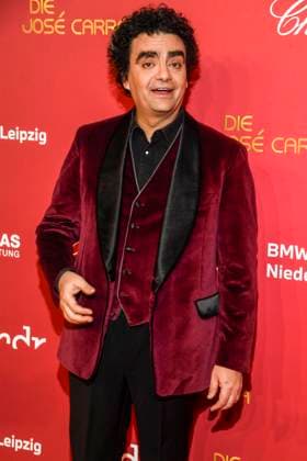 ABBleipzig: Rolando Villazon Saenger zu Gast auf dem roten Teppich bei der 31.Jose Carreras Gala in der Media City Leipzig, am 10.12.25 Sachsen Deutschland