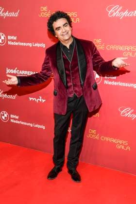 ABBleipzig: Rolando Villazon Saenger zu Gast auf dem roten Teppich bei der 31.Jose Carreras Gala in der Media City Leipzig, am 10.12.25 Sachsen Deutschland