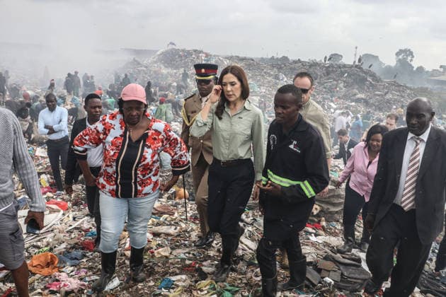 Queen Mary of Denmark in Kenya NAIROBI, KENYA - DECEMBER 11: Queen Mary of Denmark inspects the Dandora dumpsite in eastern Nairobi, Kenya, which receives around 2,000 tons of waste daily, as part of her trip to the country and receives a briefing from officials about the site, on December 11, 2025. James Kamau Anadolu Nairobi Kenya. Editorial use only. Please get in touch for any other usage.  Copyright: x2025xAnadoluxJamesxKamaux