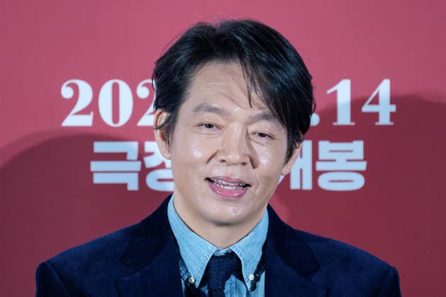 HEARTMAN film press conference SEOUL, SOUTH KOREA, DEC 11: South Korean actor Park Ji-hwan during HEARTMAN film press conference at the Lotte Cinema in Seoul, South Korea, on December 11, 2025. Seoul the Lotte Cinema South Korea 8245_286043 Copyright: xStevexChoxKyewoong PentaxPressx
