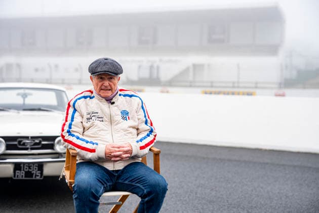 Exclusive Claude Lelouch C Lelouch and F Allain Vintage Mecanic celebrate the 60th anniversary of the filming of Un homme et une femme at the Linas Montlhéry Autodrome, December 11, 2025 If the film won the Palme dor at the Cannes Film Festival in 1966, the Oscar for Best Foreign Film in 1967 and for Best Original Screenplay, one of the films mythical elements is the Ford Mustang 145 In wanting to tell a love story like there is in life, and not like there is in cinema, in Claude Lelouchs own words, the director made cinema history with actors J L Trintignant and A Aimée With a budget of 470,000 francs and shot in black and white, the film magnifies the town of Deauville, making the Normandy seaside resort as legendary as this world-famous Copyright: xPierrexPerusseaux xBestimagexPierrexPerusseaux xBestimagex