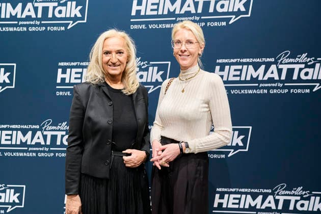 3. Peemöllers Heimat-Talk Michaela Mumm-von Oldenburg, Anna Kimmerle 3. Peemöllers Heimat-Talk im DRIVE. Volkswagen Group Forum in Berlin am 17.11.2025 Copyright: xEventpressxRadkex